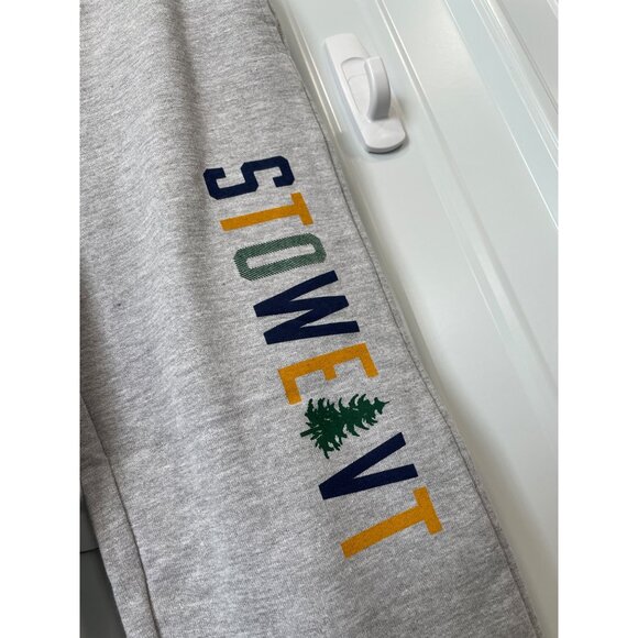 League 91 Youth Essential Pant Sweatpants Kids Medium Stowe Vermont Relaxed NEW - Picture 2 of 7